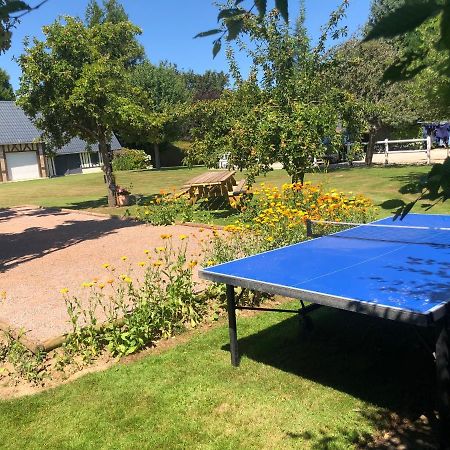 L'Ecurie D'Hubert Villa Gerponville Bagian luar foto