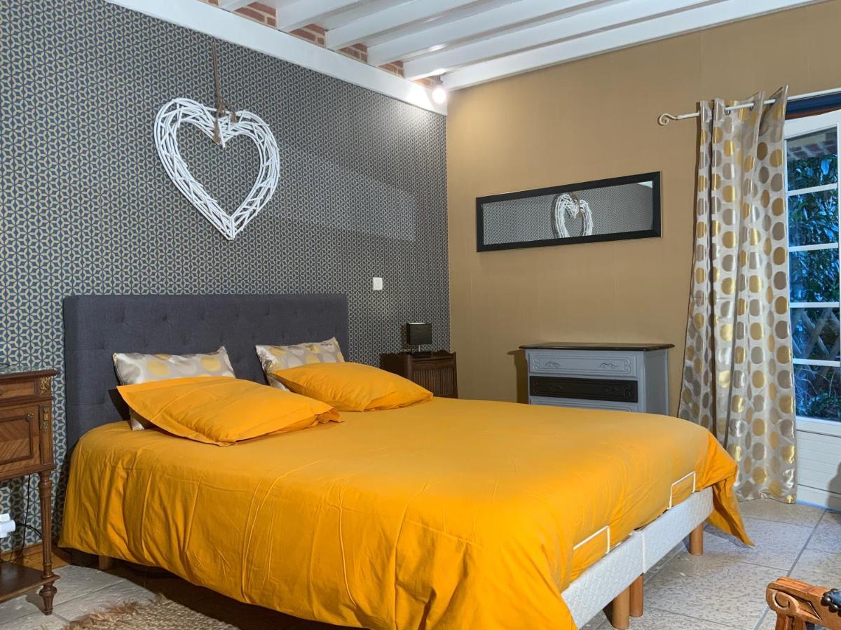 L'Ecurie D'Hubert Villa Gerponville Bagian luar foto